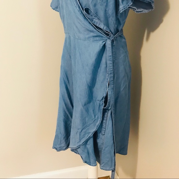 LOFT Wrap Dress - Picture 4 of 5